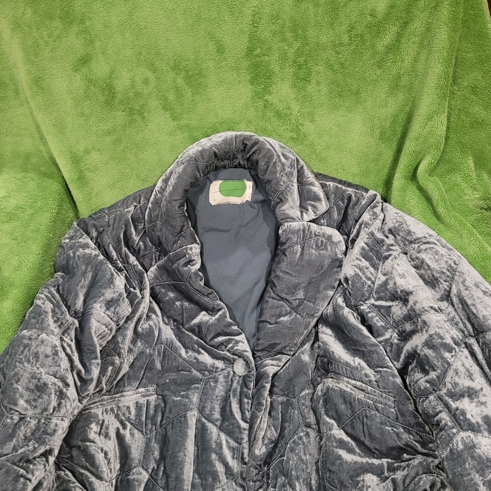 Jacket - Picture 4 of 4